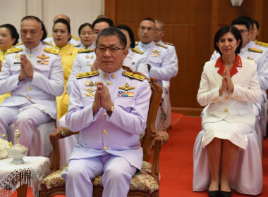 ร่วมพิธีเจริญพระพุทธมนต์ และทำบุญตักบาตรถวายพระราชกุศล 5 ... พารามิเตอร์รูปภาพ 1