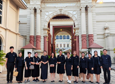 เข้ากราบถวายบังคมพระบรมศพ สมเด็จพระนางเจ้าสิริกิติ์ ... พารามิเตอร์รูปภาพ 3